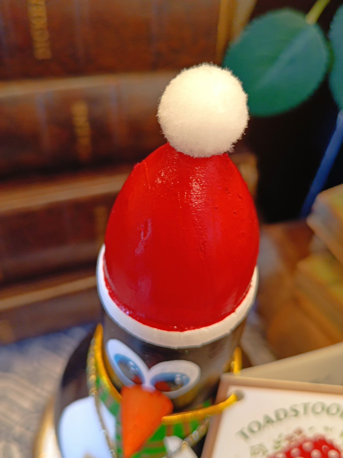 Premium Rustic Wooden Hand-crafted Christmas Penguin Gift Made In Yorkshire
